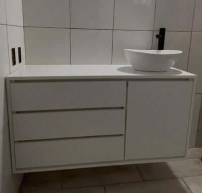 Mueble de Baño Suspendido Perfil Gola