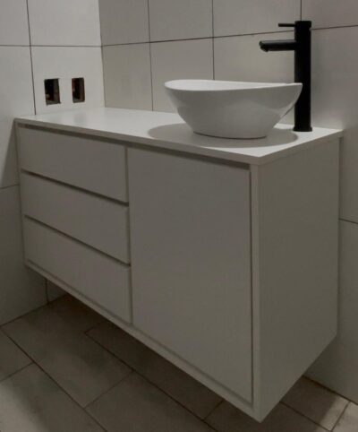 Mueble de Baño Suspendido Perfil Gola - Imagen 2